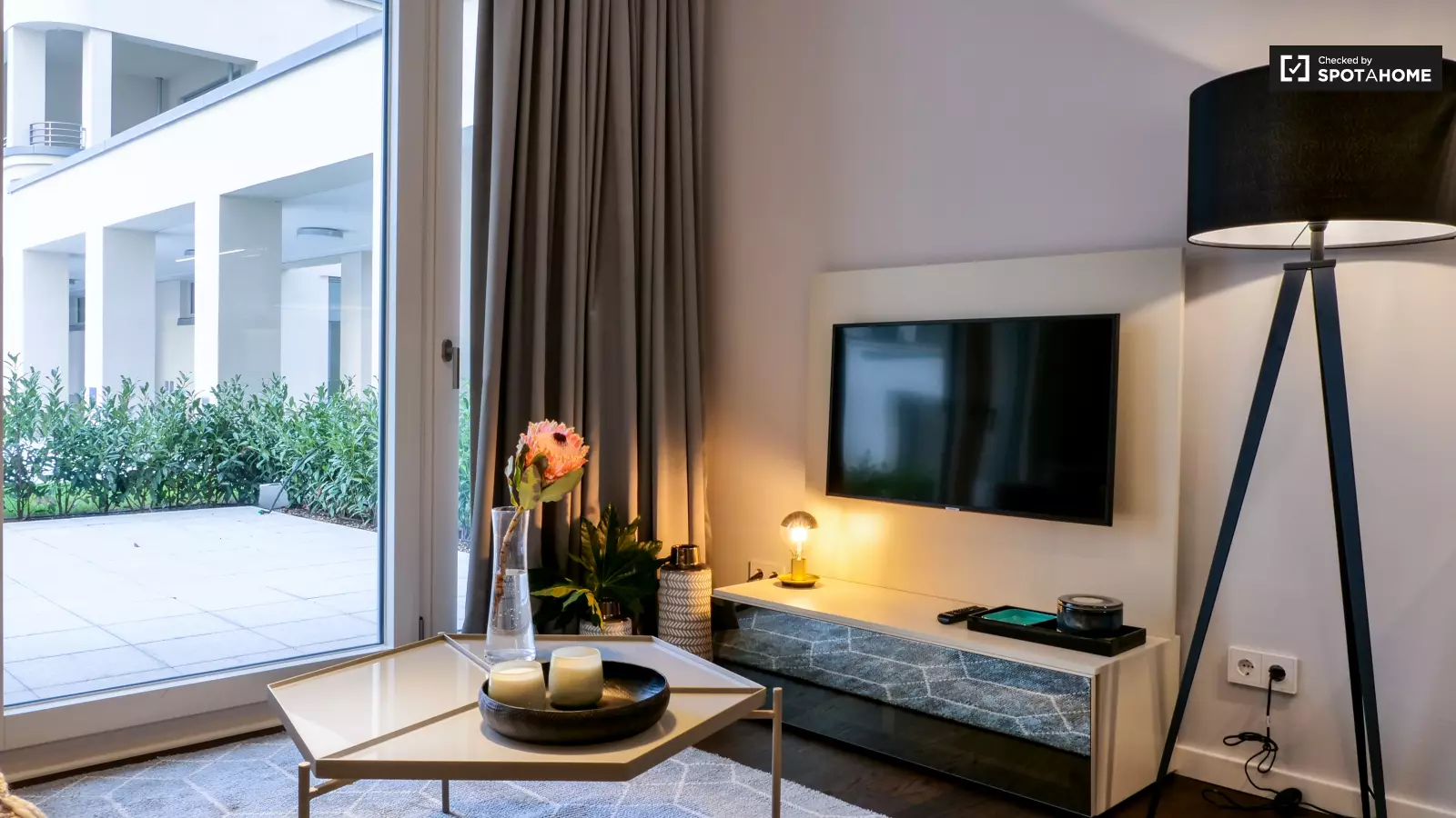 Wohnung Lützowstraße in Berlin
