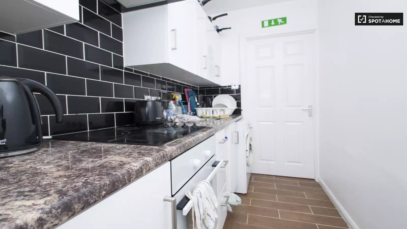 Flat Sherfield Gardens in Greater London