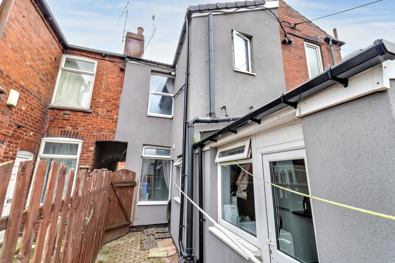 House Ellerton Road in Sheffield