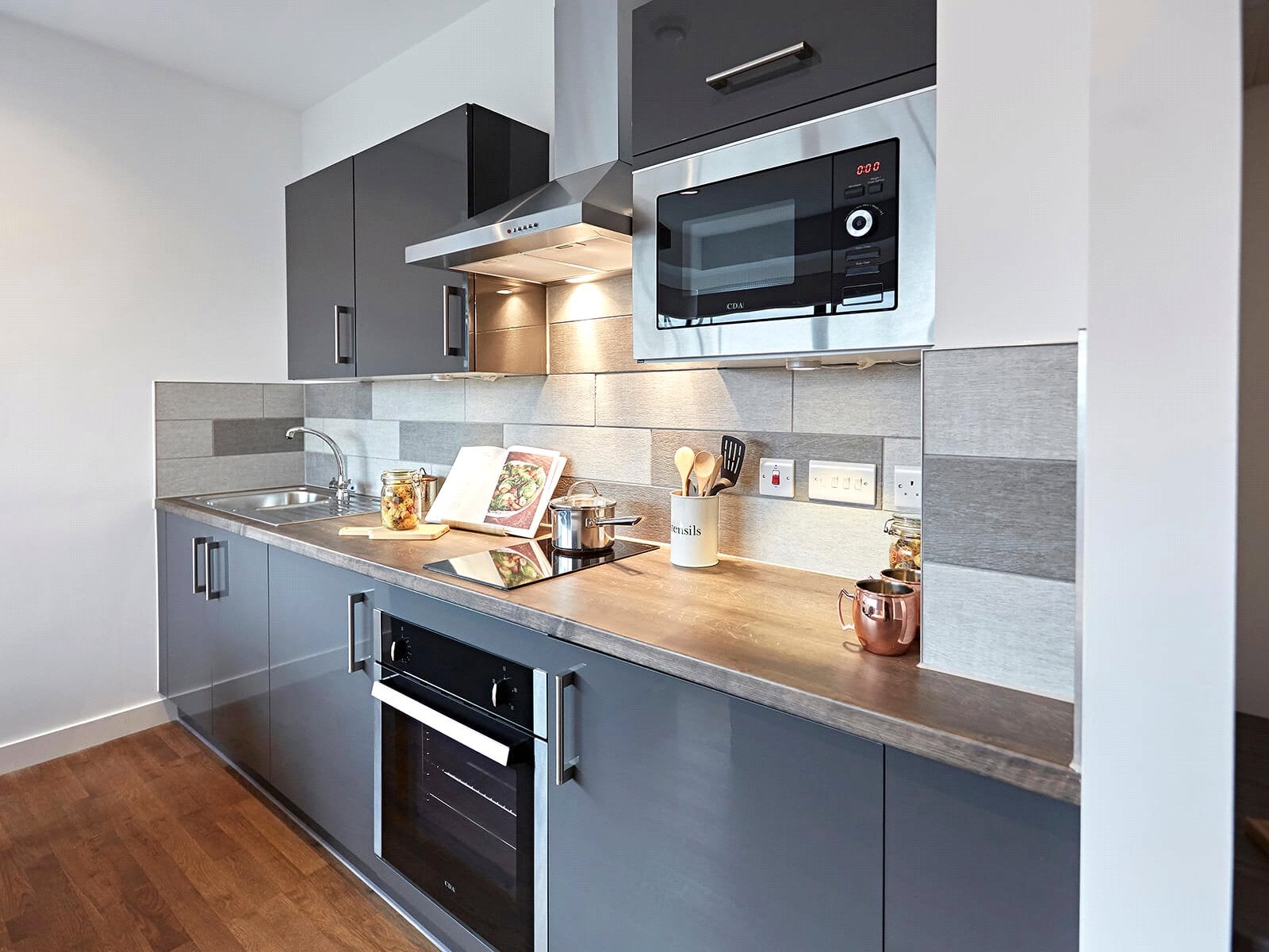 Flat Wade Lane in Leeds