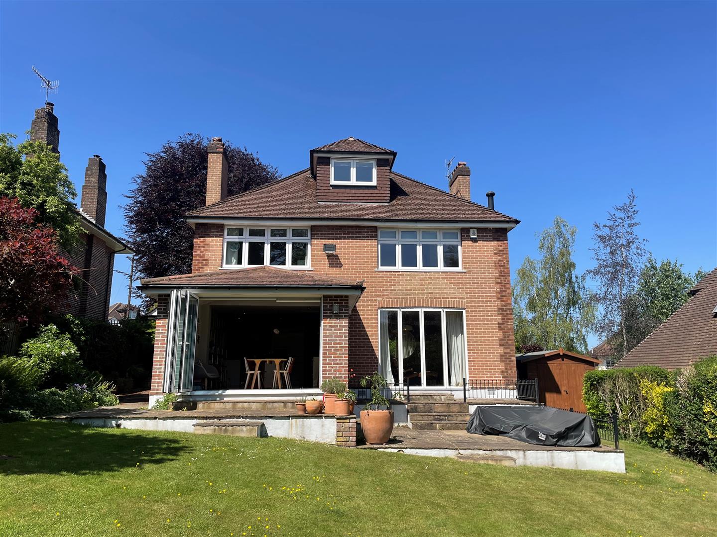 House Cedar Road in Dacorum