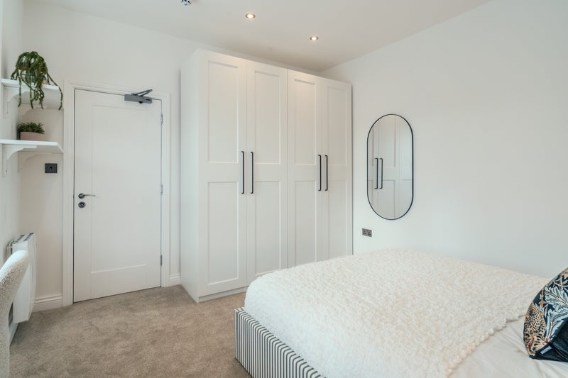 Room Spencer Avenue in Coventry