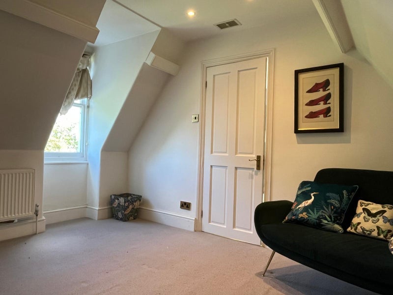 Room Fitzjohn's Avenue in Greater London