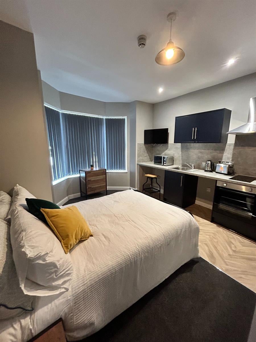 Room Featherfield Place in Nottingham