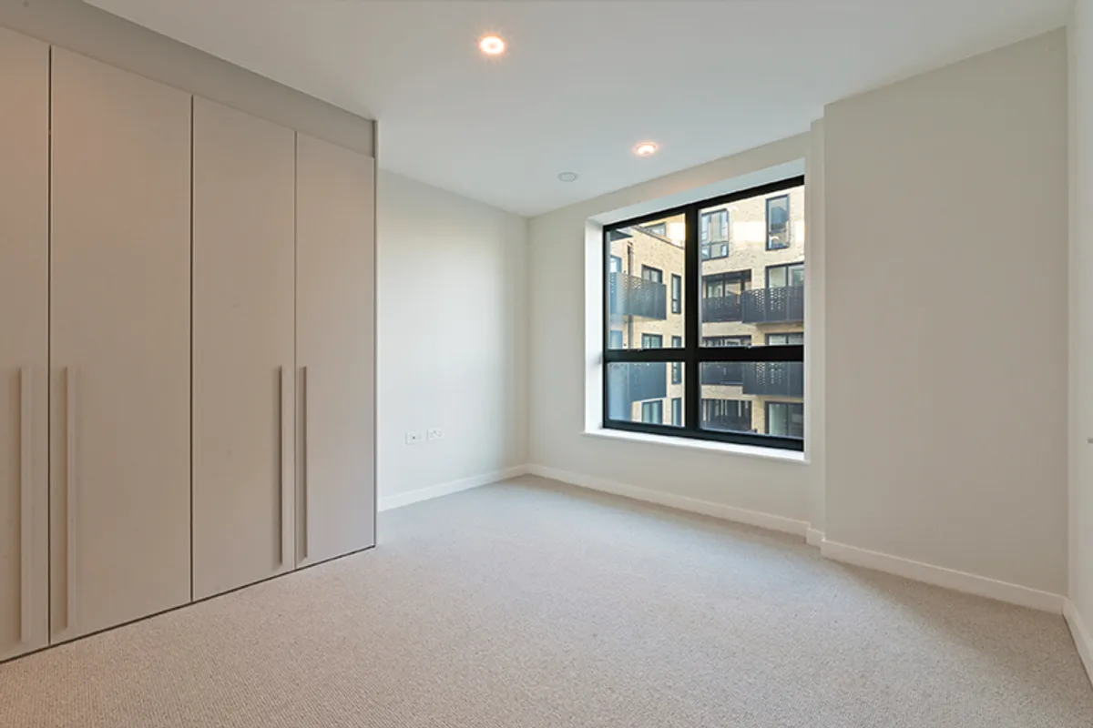Flat Boston Road in Greater London