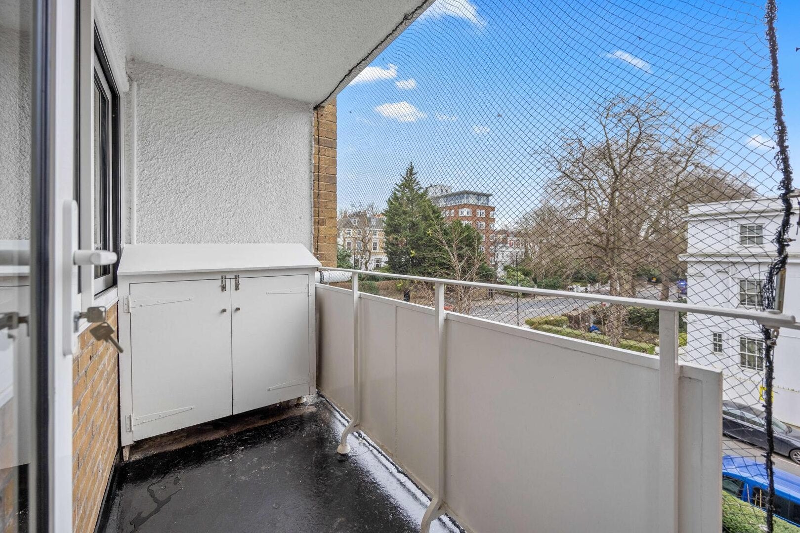 Flat Notting Hill Gate in Greater London