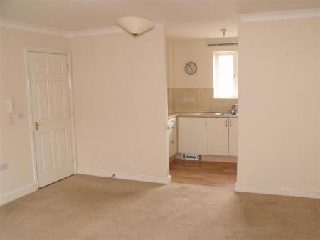 Flat Demoiselle Crescent in Ipswich