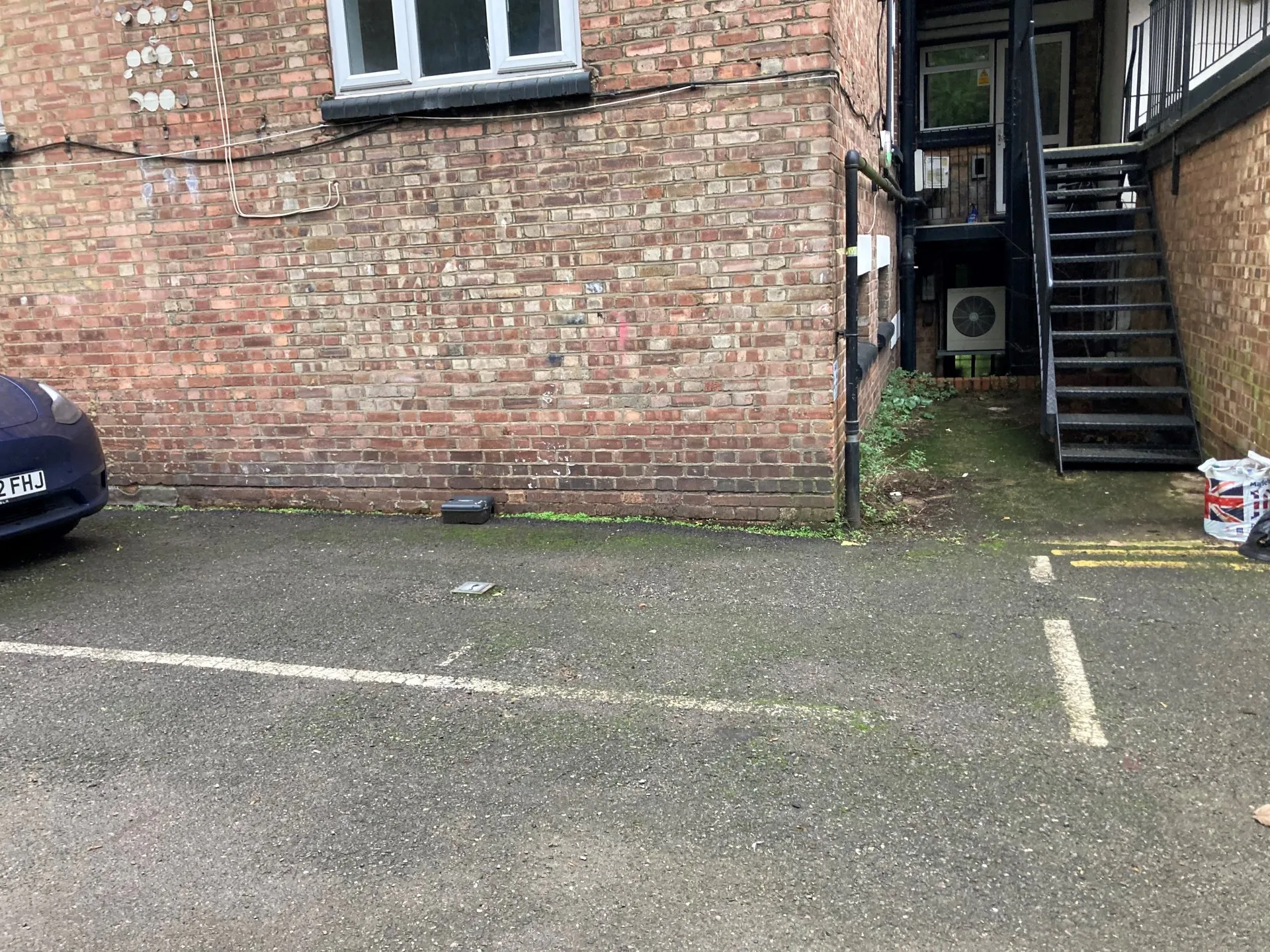 Flat Canfield Gardens in Greater London