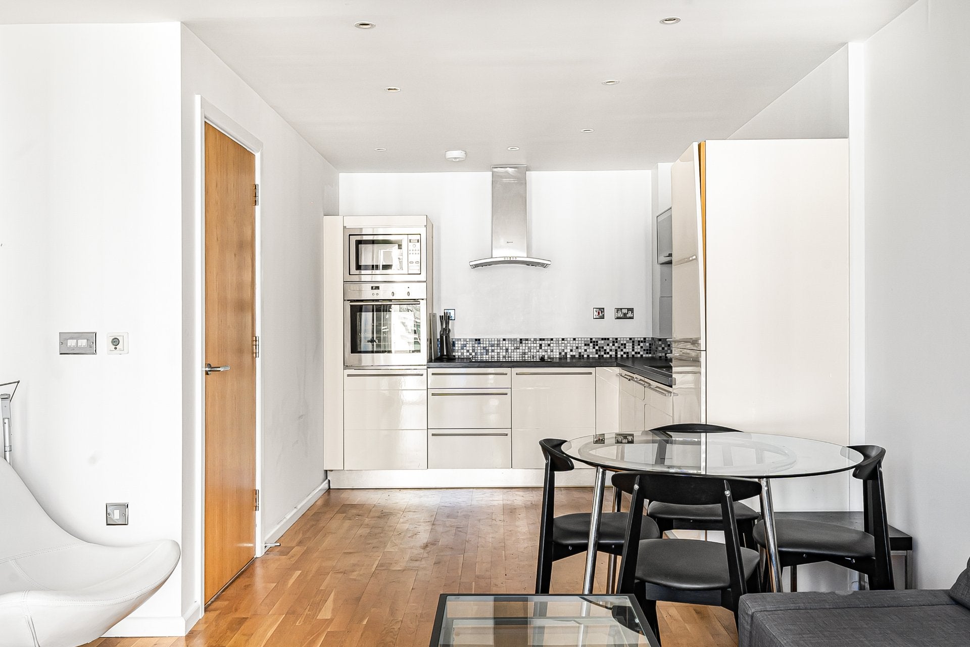 Flat Millharbour in Greater London
