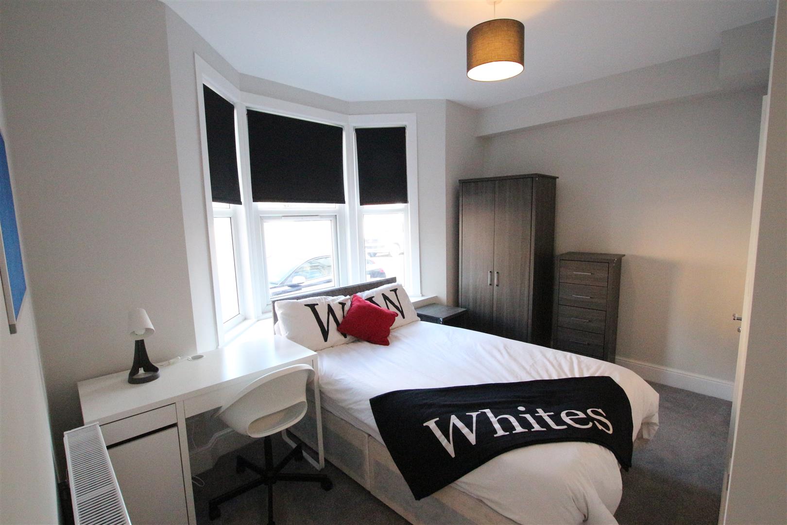 Room Abington Avenue in Northampton