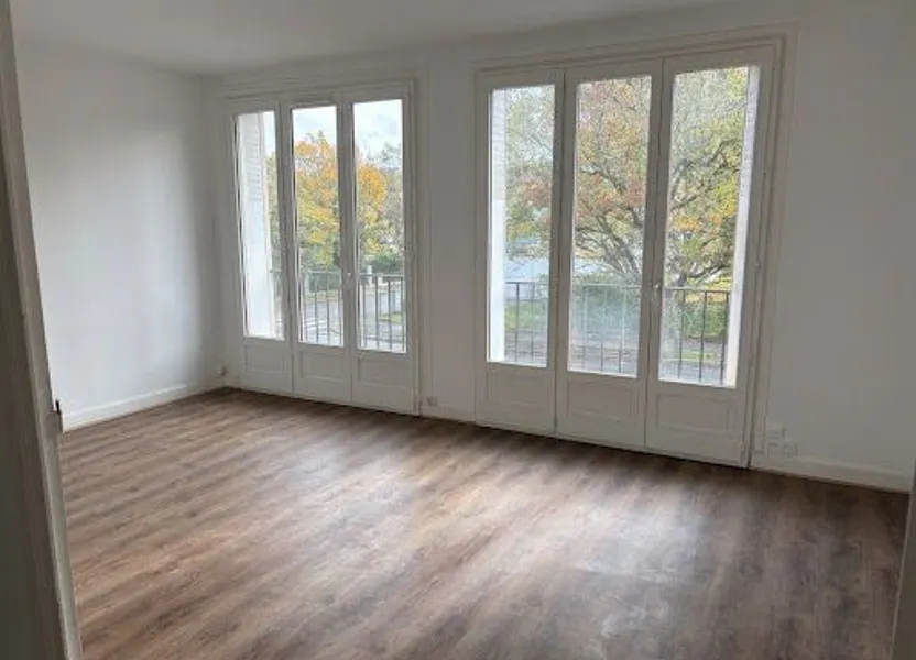 Flat Rue Lamartine in Villefranche-sur-Saône