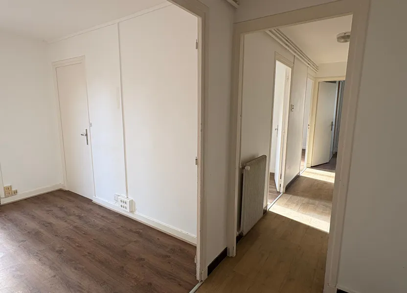 Flat Rue Lamartine in Villefranche-sur-Saône