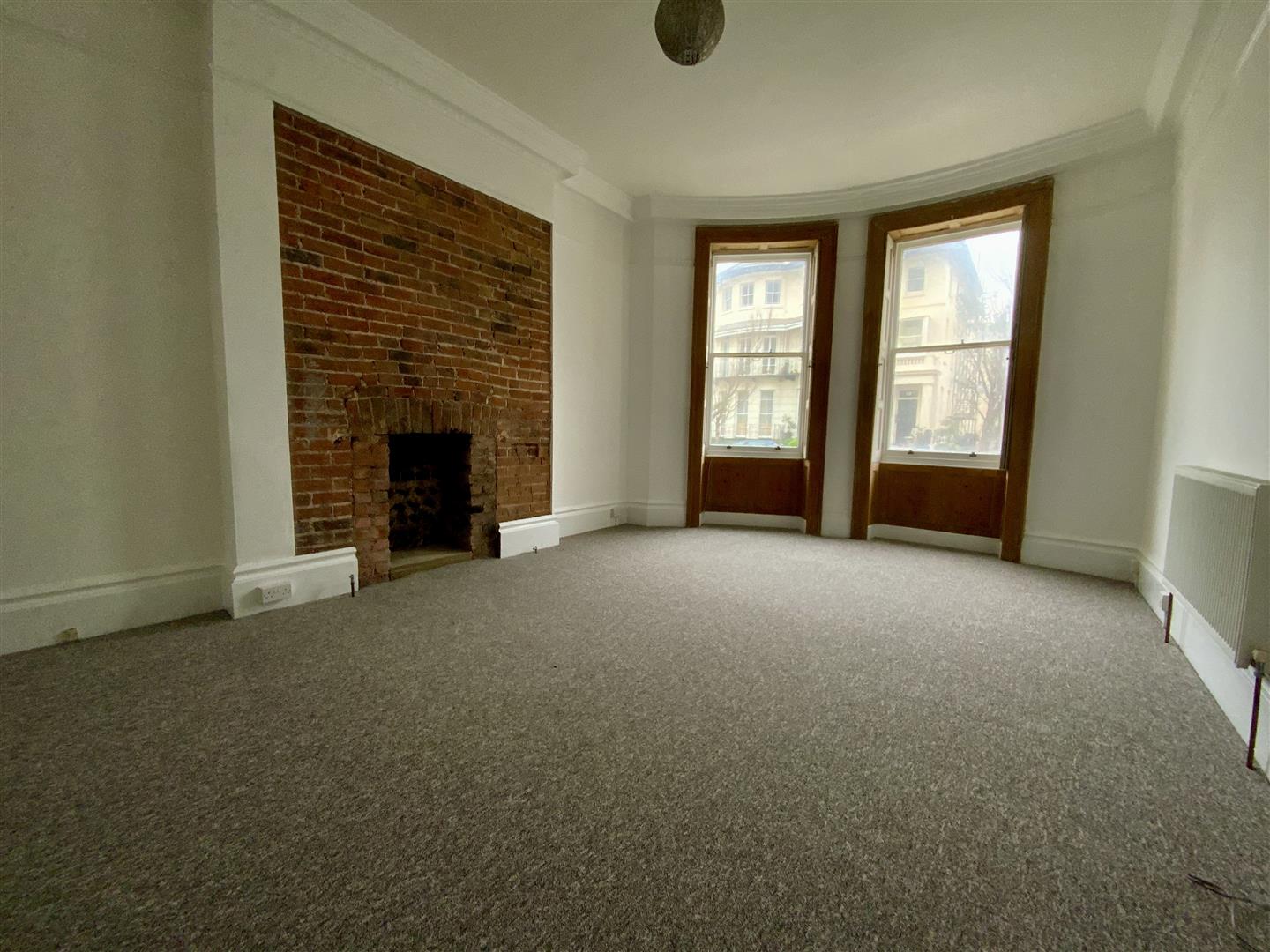 Flat Lansdowne Place in Hove