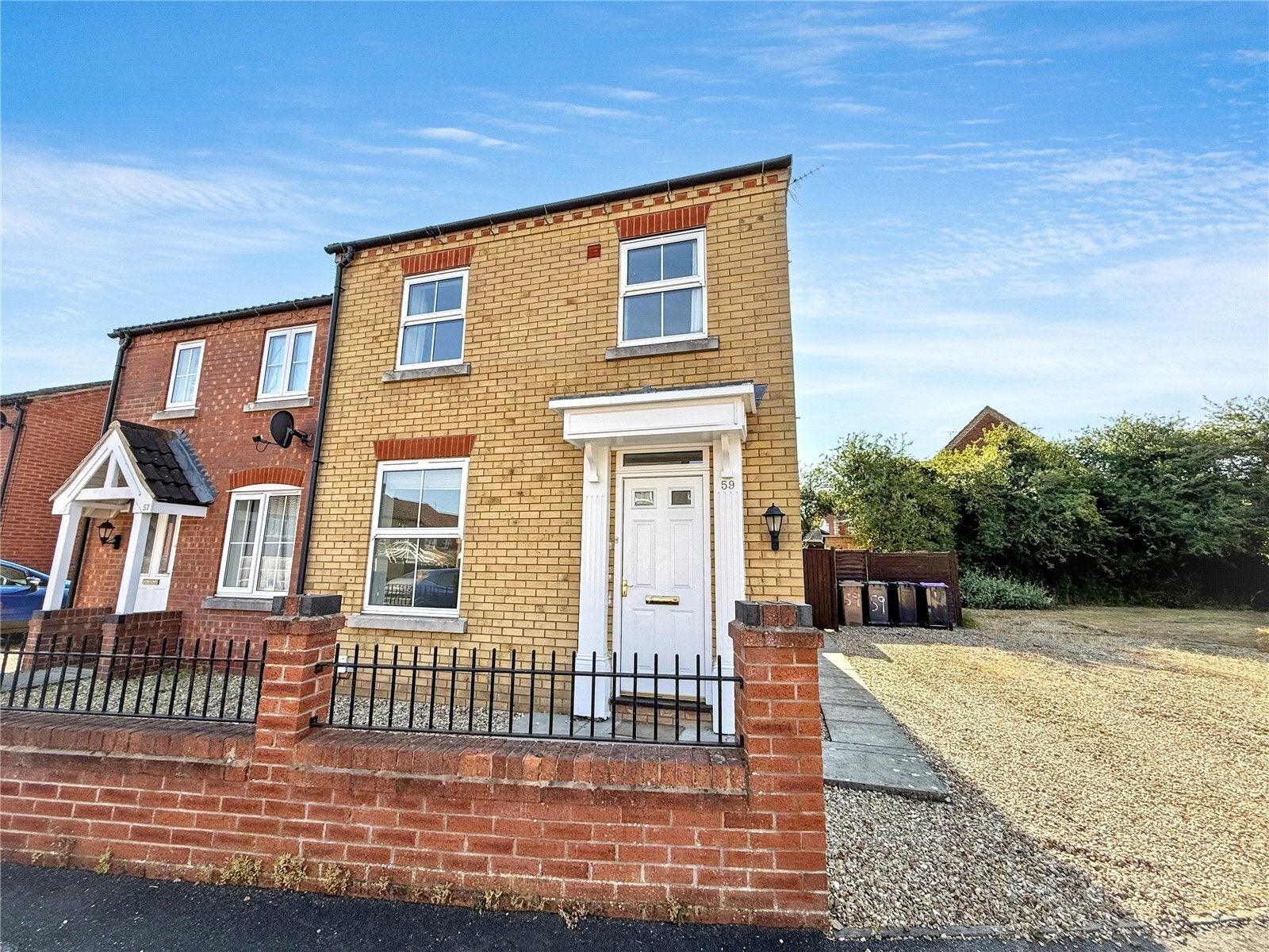 House Falcon Way in North Kesteven
