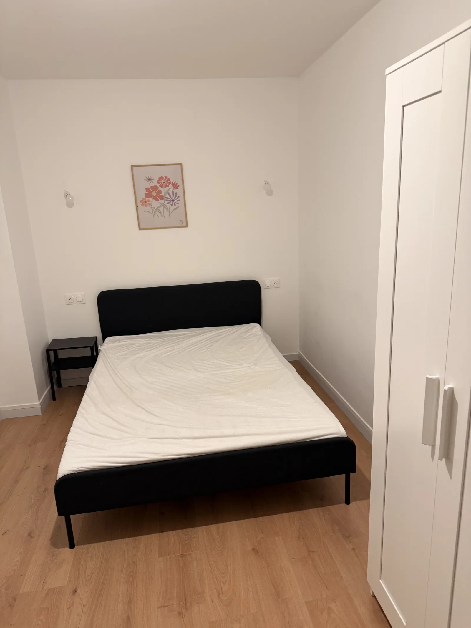 Chambre Boulevard des Coquibus à Évry