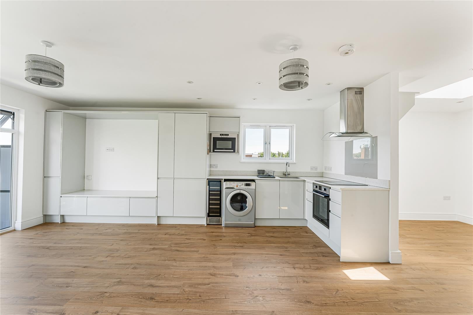 Flat The Ridgeway in Greater London