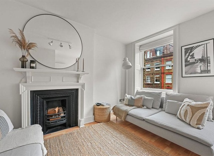 Flat Nottingham Place in City of Westminster