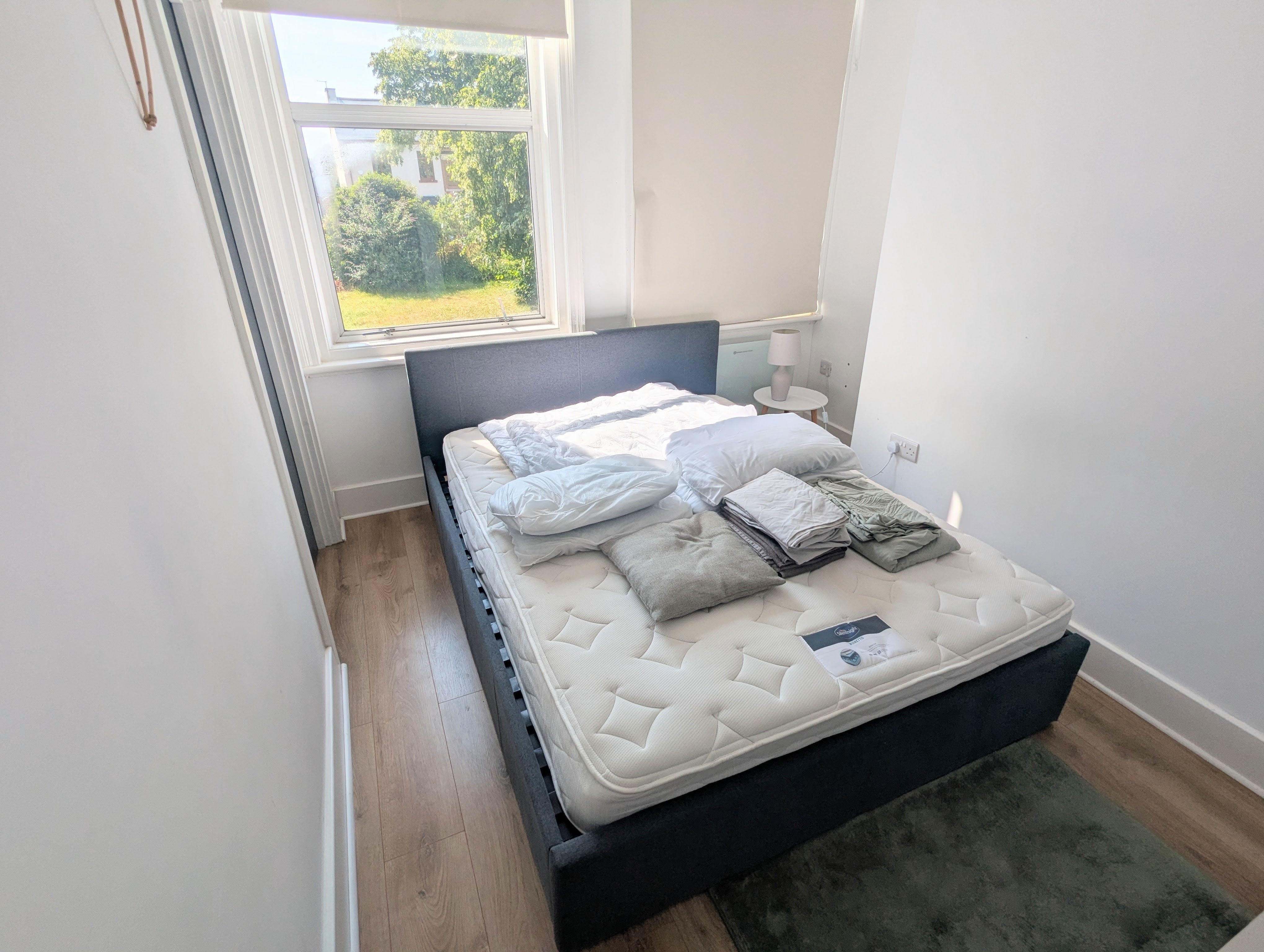 Room Cobden Court in Darlington