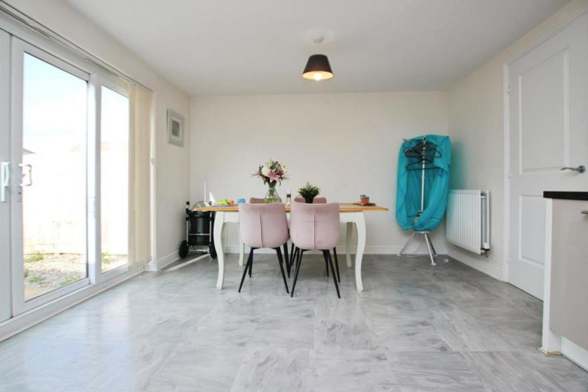 House Great Clover Leaze in Stoke Gifford