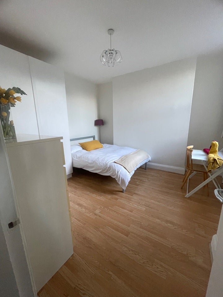 Room Edgware Road in City of Westminster
