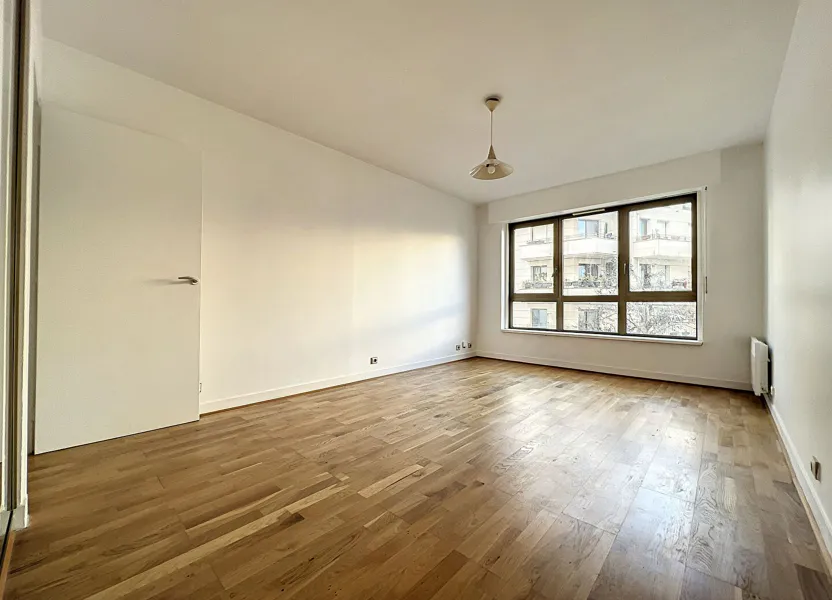 Flat Avenue Naast in Joinville-le-Pont