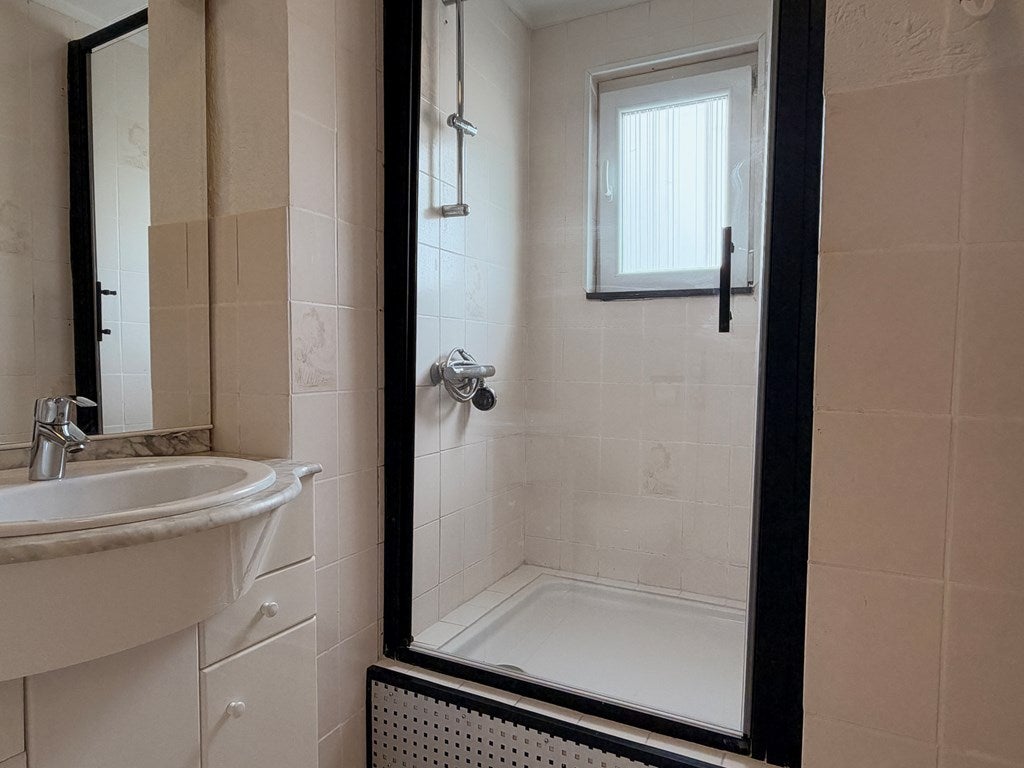 Studio te huur: Limbrichterweg 35C, Sittard