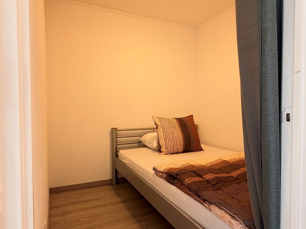 Studio te huur: Limbrichterweg 35C, Sittard