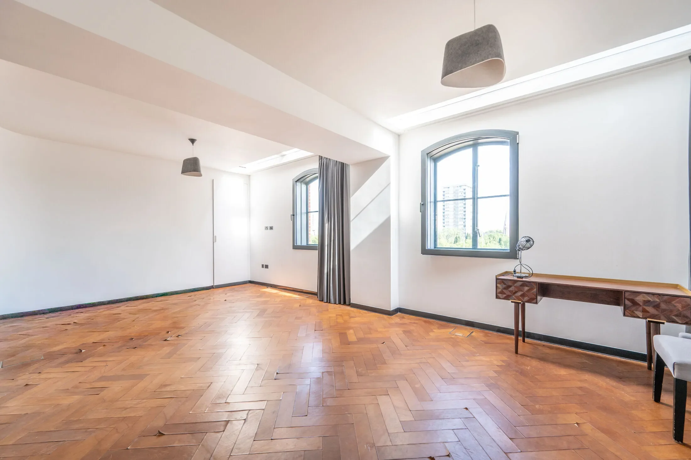 Flat Porchester Road in City of Westminster