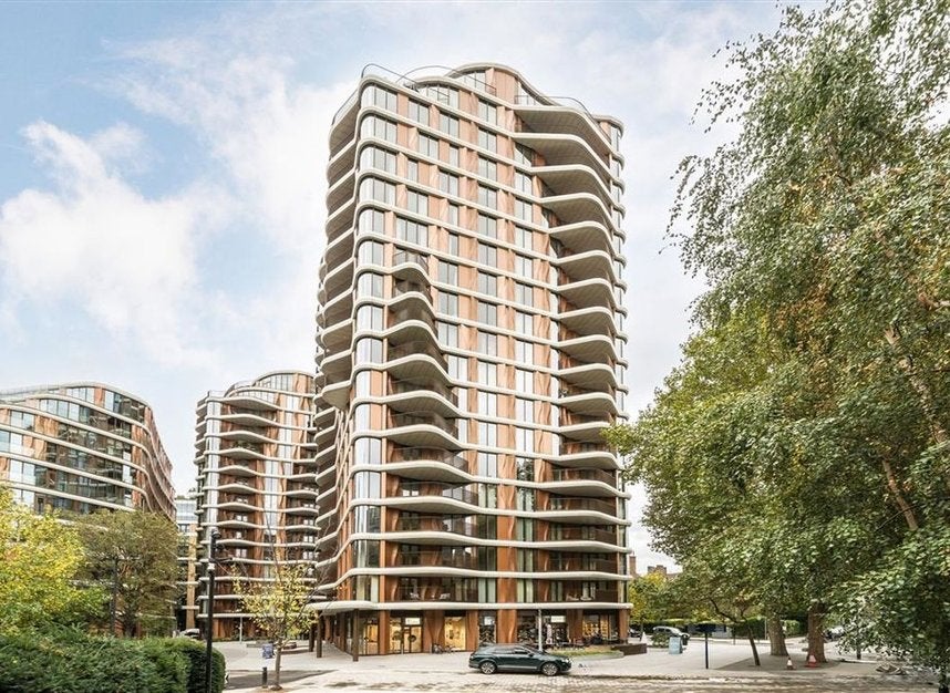 Flat Park Street in Greater London