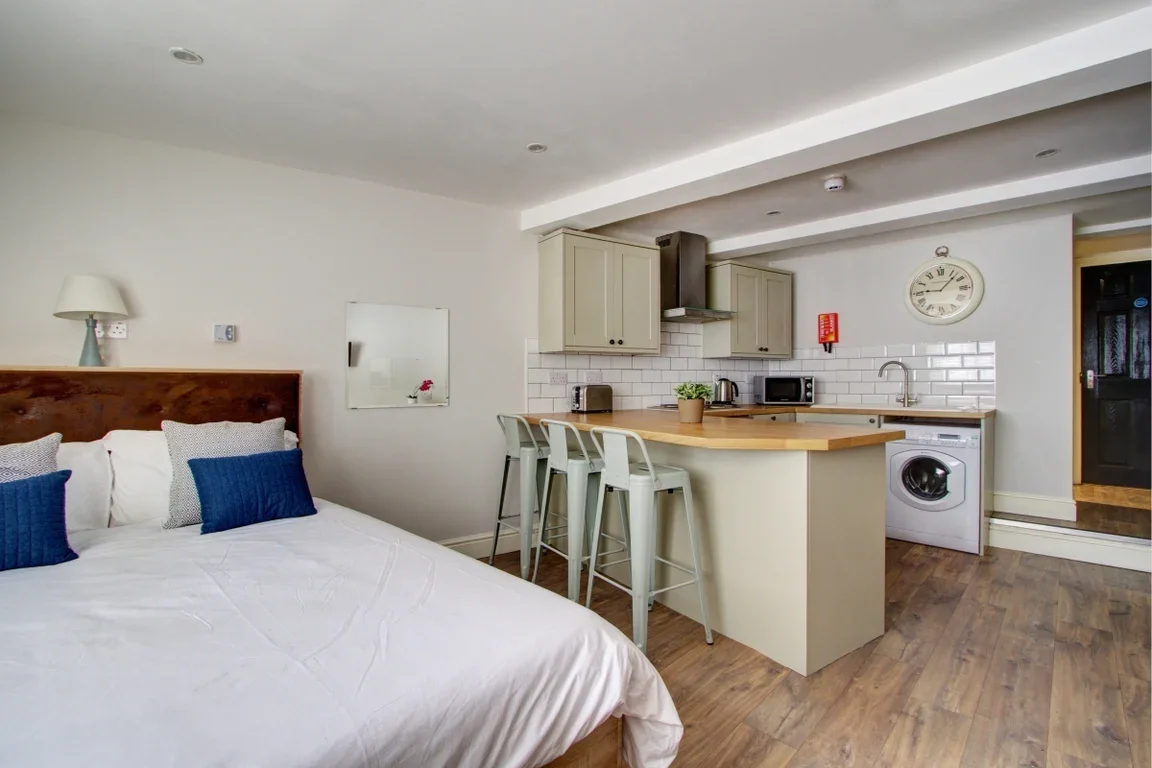 Flat Charleston House in Nottingham