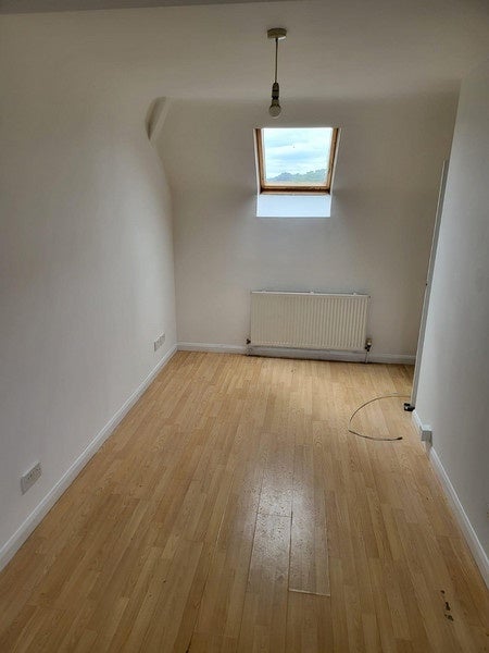 Flat Bromley Road in Greater London