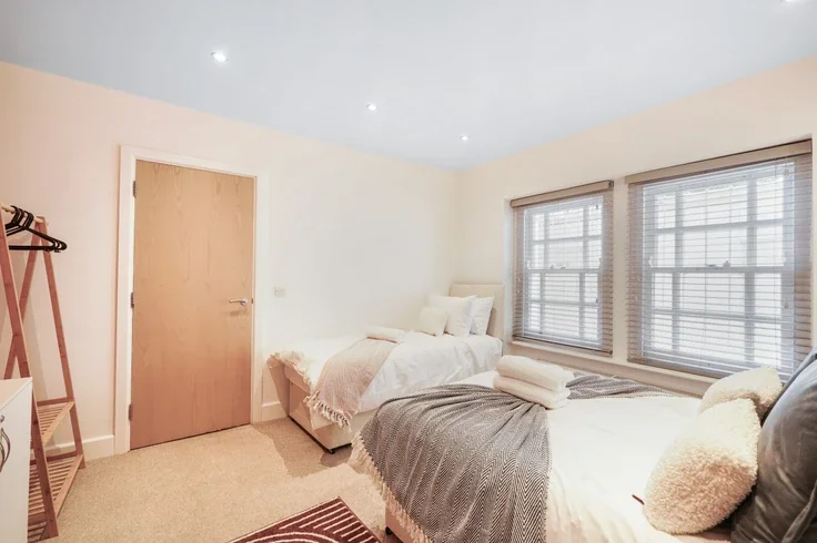 Flat Gopsall Street in Greater London