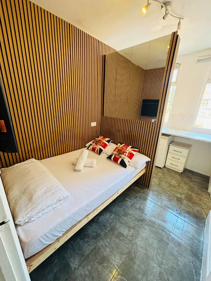 Room Brick Lane in Greater London