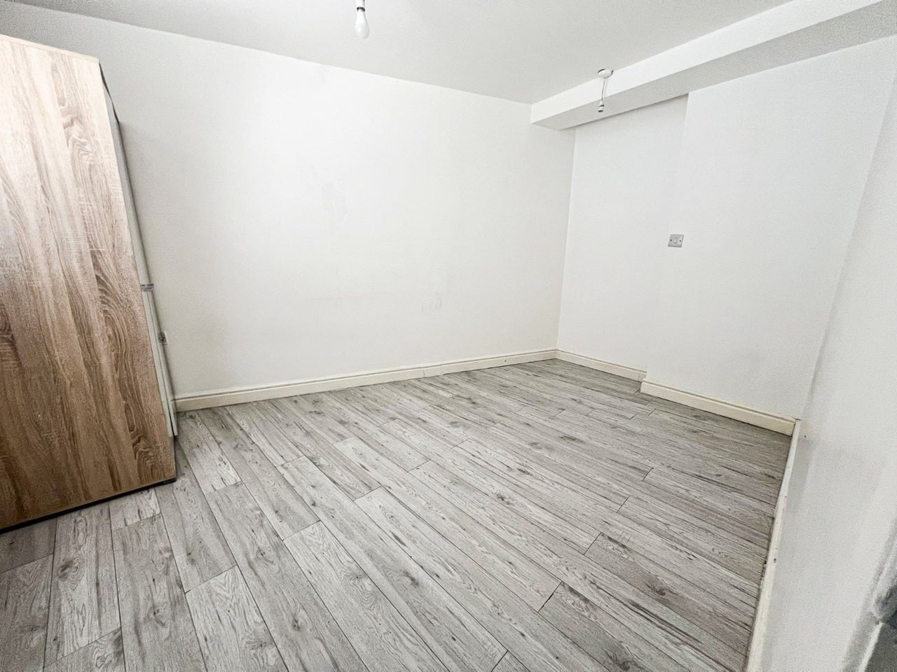 Flat The Link in Greater London