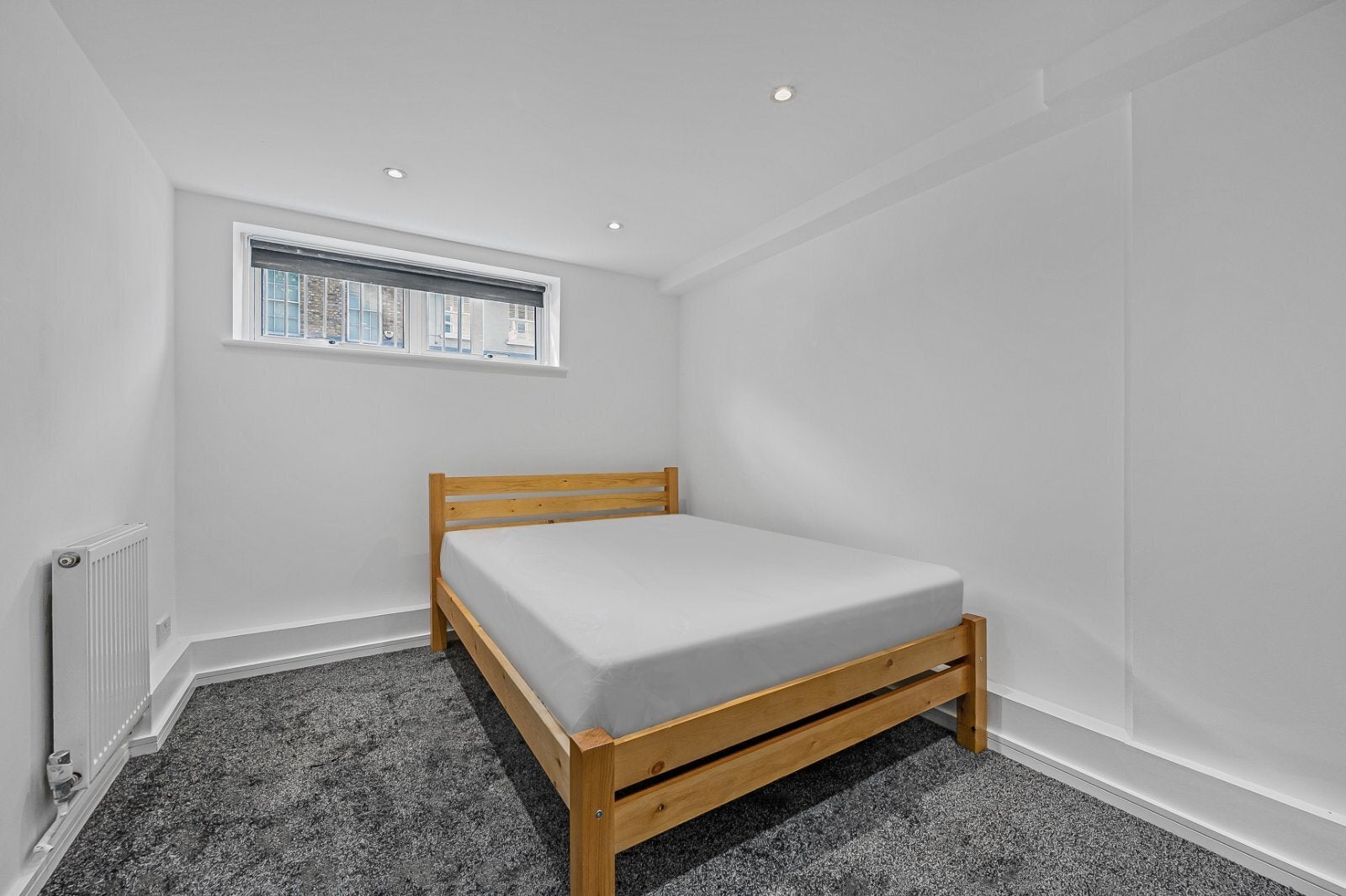 Flat Royal College Street in Greater London