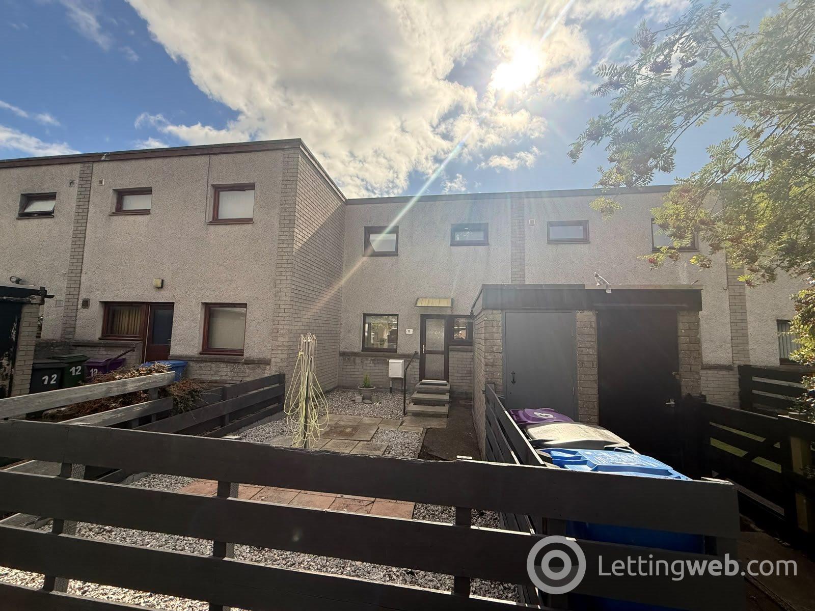 House Milton Park in Monifieth