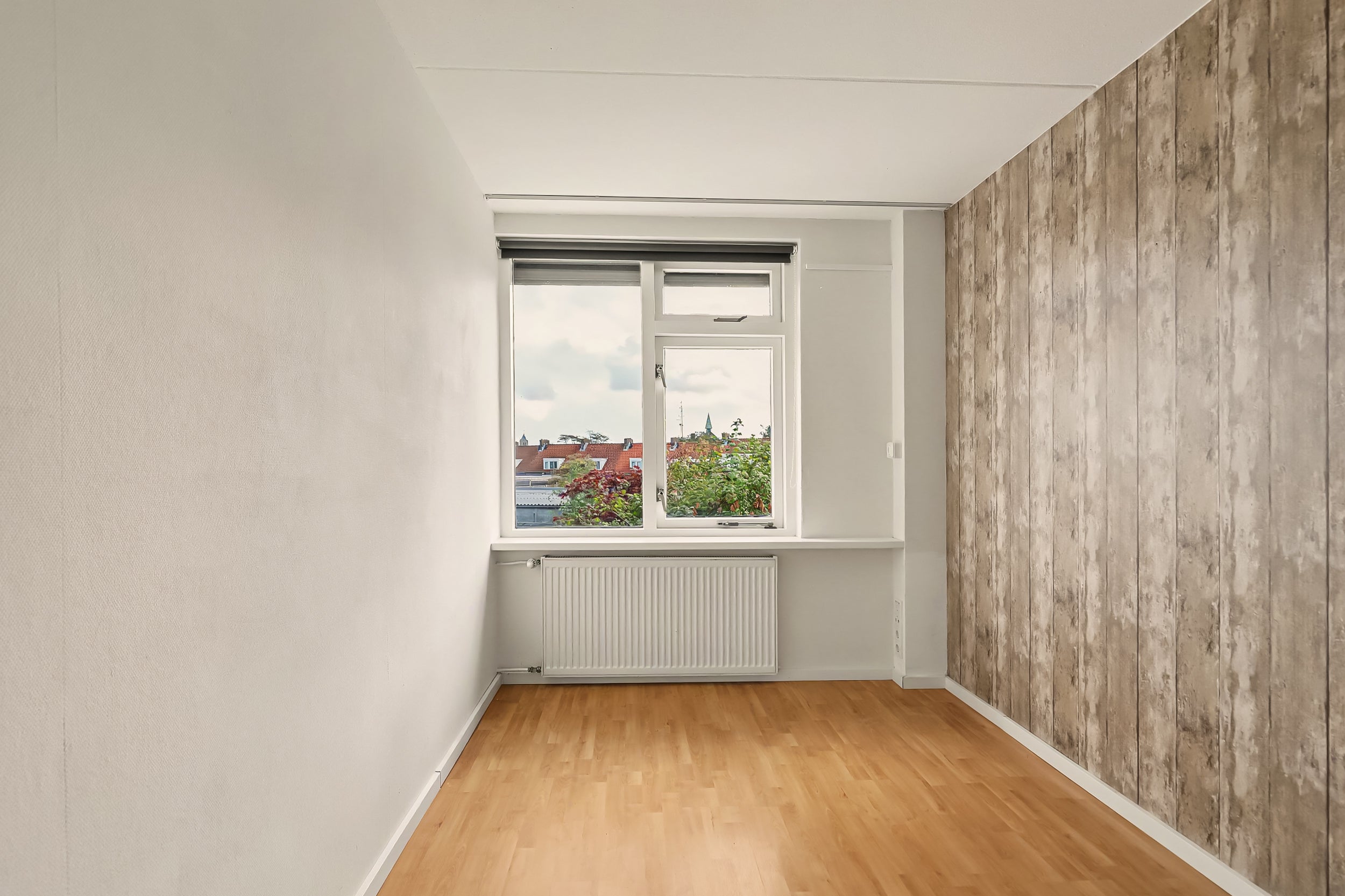 Tussenwoning te koop: Spoorstraat 12, Oost-Souburg