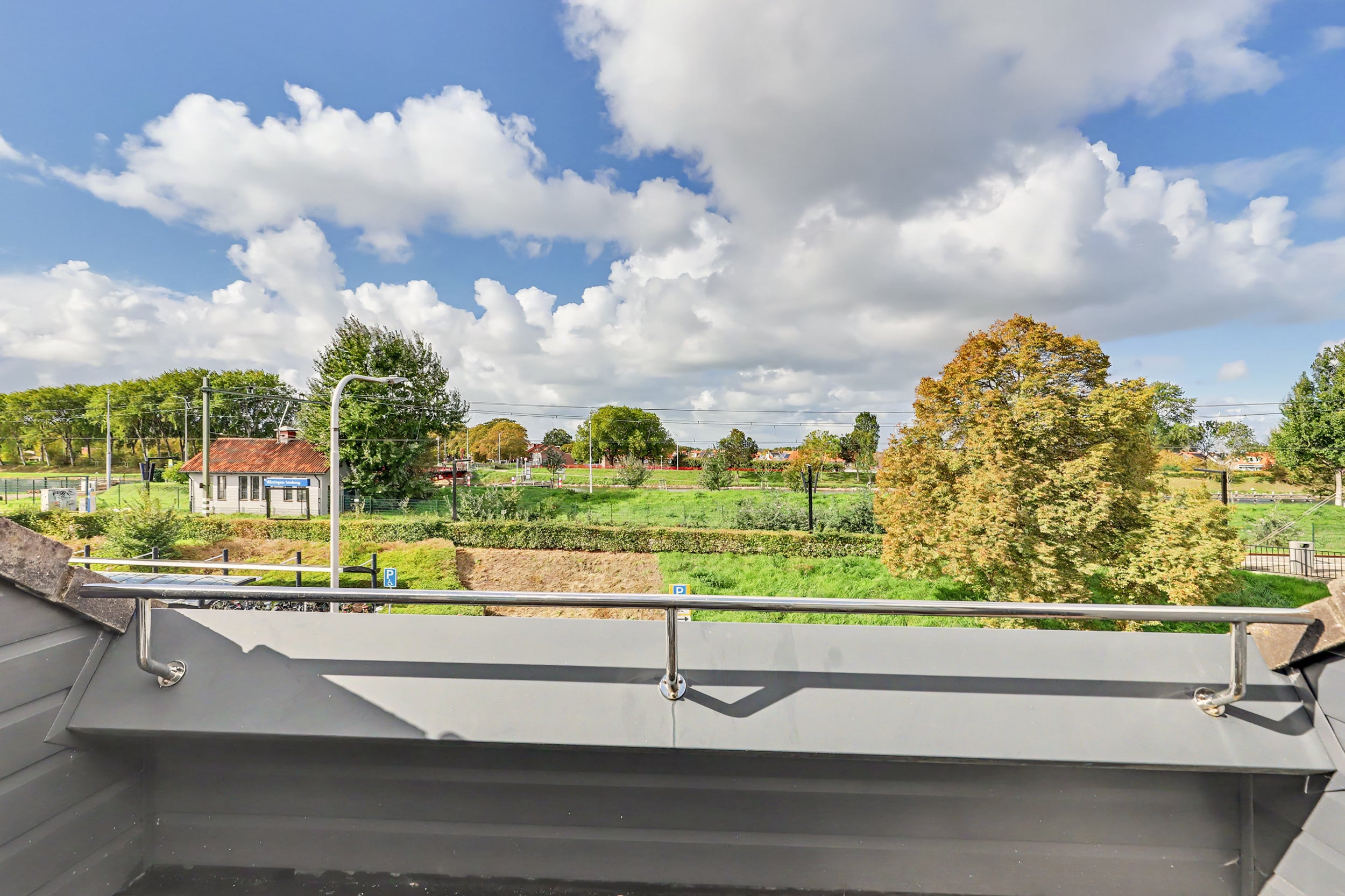 Tussenwoning te koop: Spoorstraat 12, Oost-Souburg