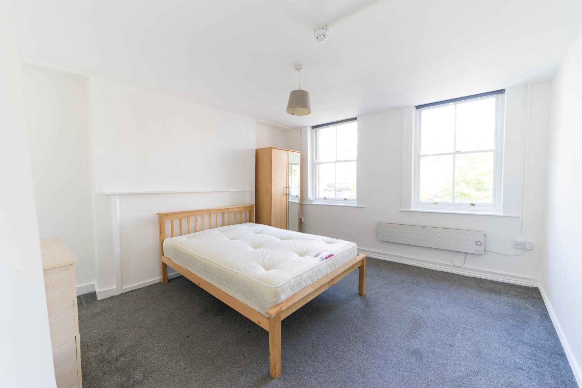 Flat Assembly Passage in Greater London