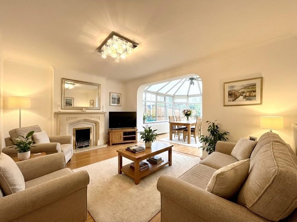 House Regency Gardens in Cheadle Hulme