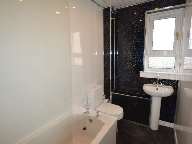 Flat Armadale Court in Glasgow