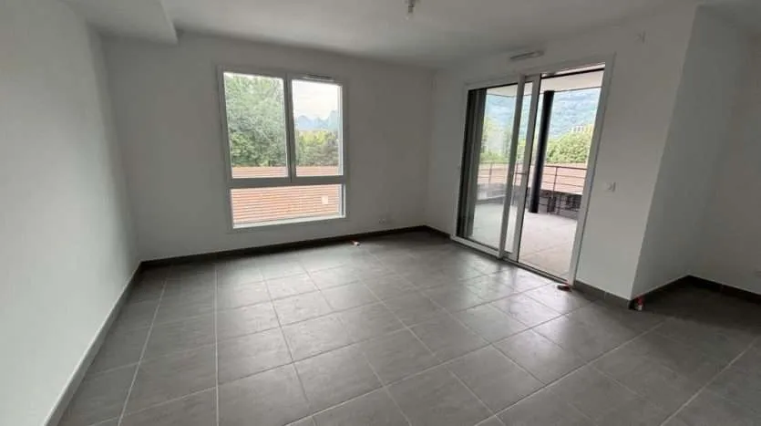 Appartement Place de Lavalette à Grenoble