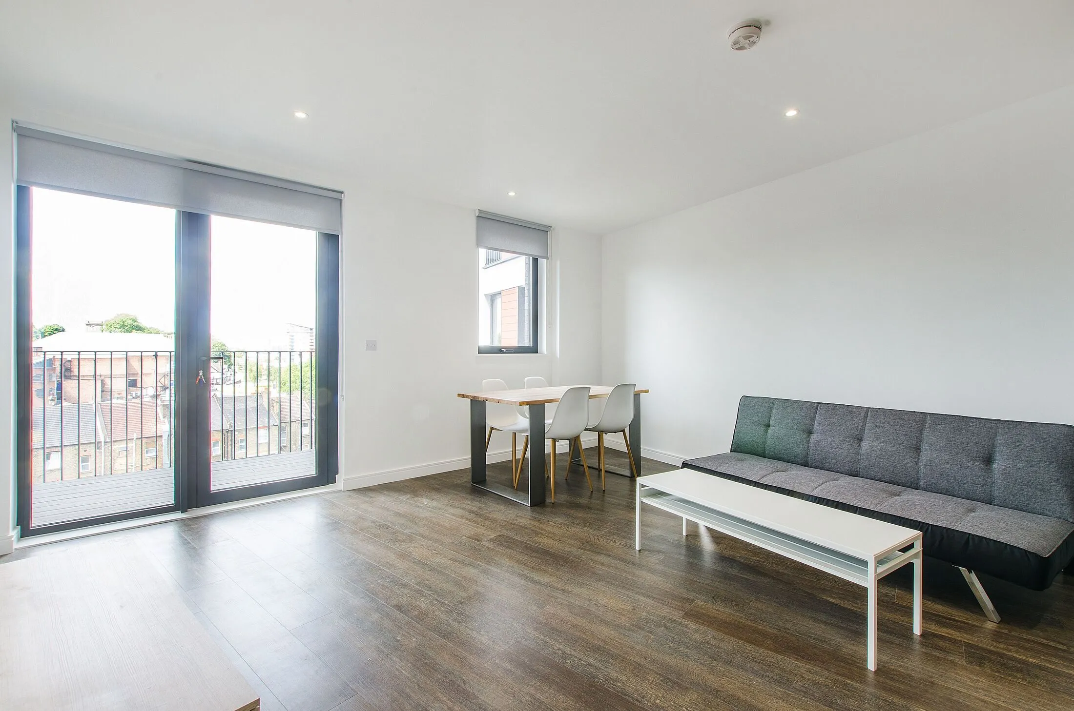 Flat Mortgramit Square in Greater London