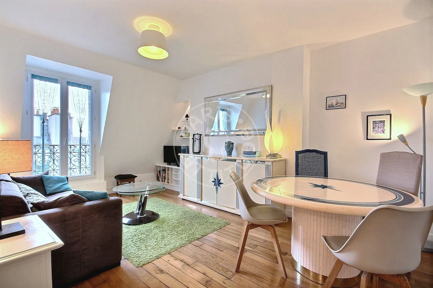 Appartement Rue de Dunkerque à Paris