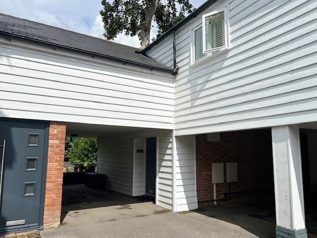 House Puckle Lane in Canterbury