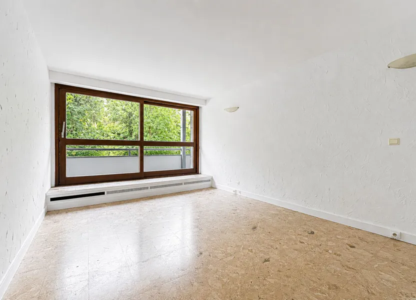 Flat Rue de Crimée in Paris