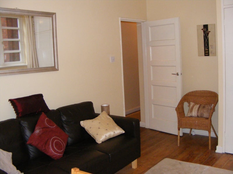 Flat Cromer Street in Greater London