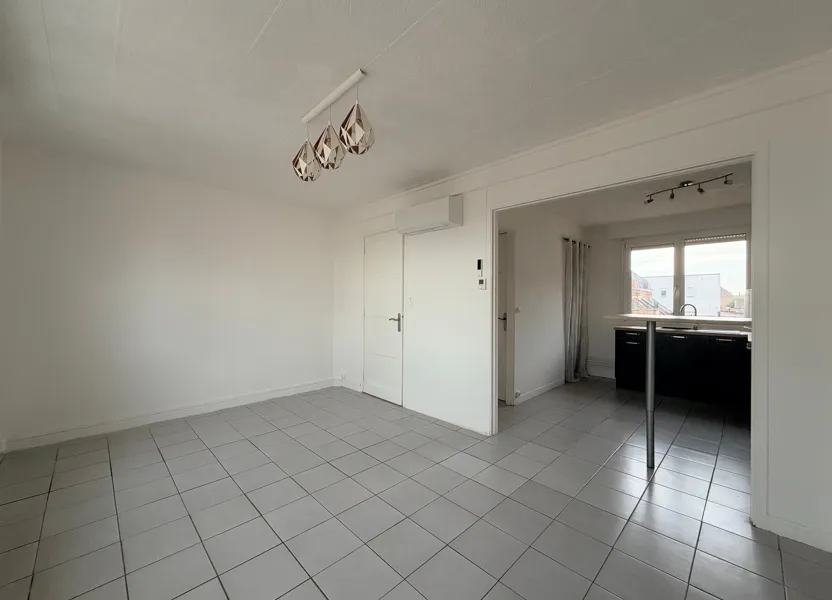 Flat Rue Rabelais in Houplines