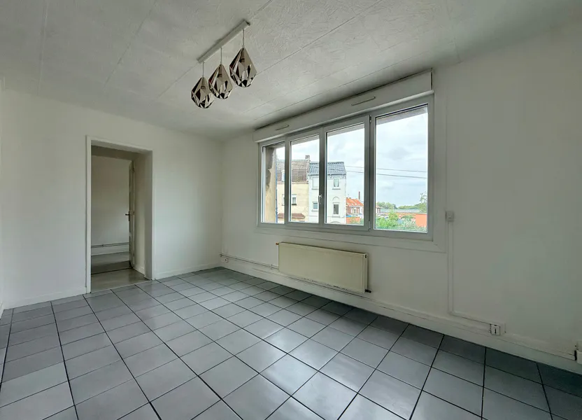 Flat Rue Victor Hugo in Houplines