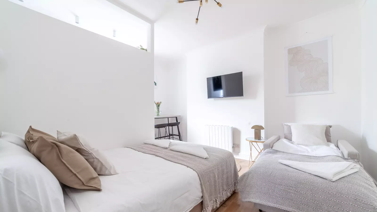 Flat Seven Sisters Road in Greater London